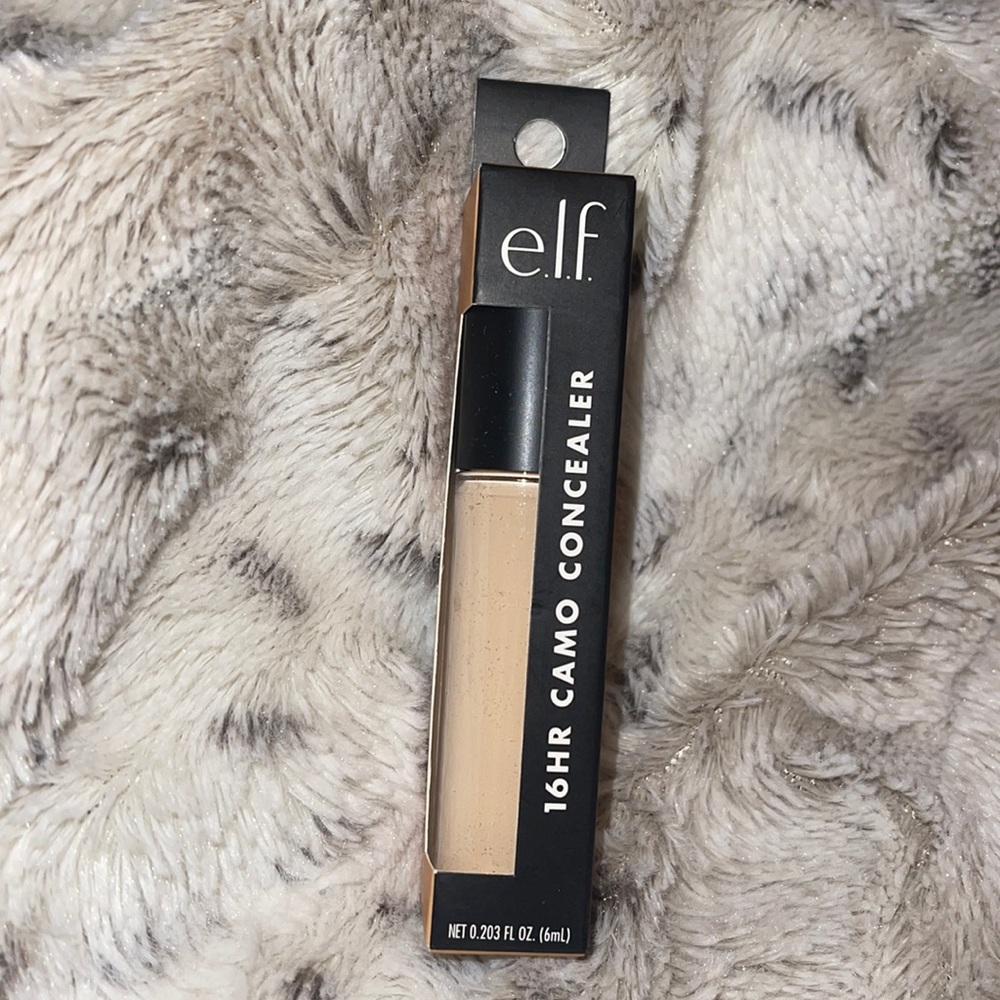 5/$25 🖤 ELF Camo Concealer Medium Peach